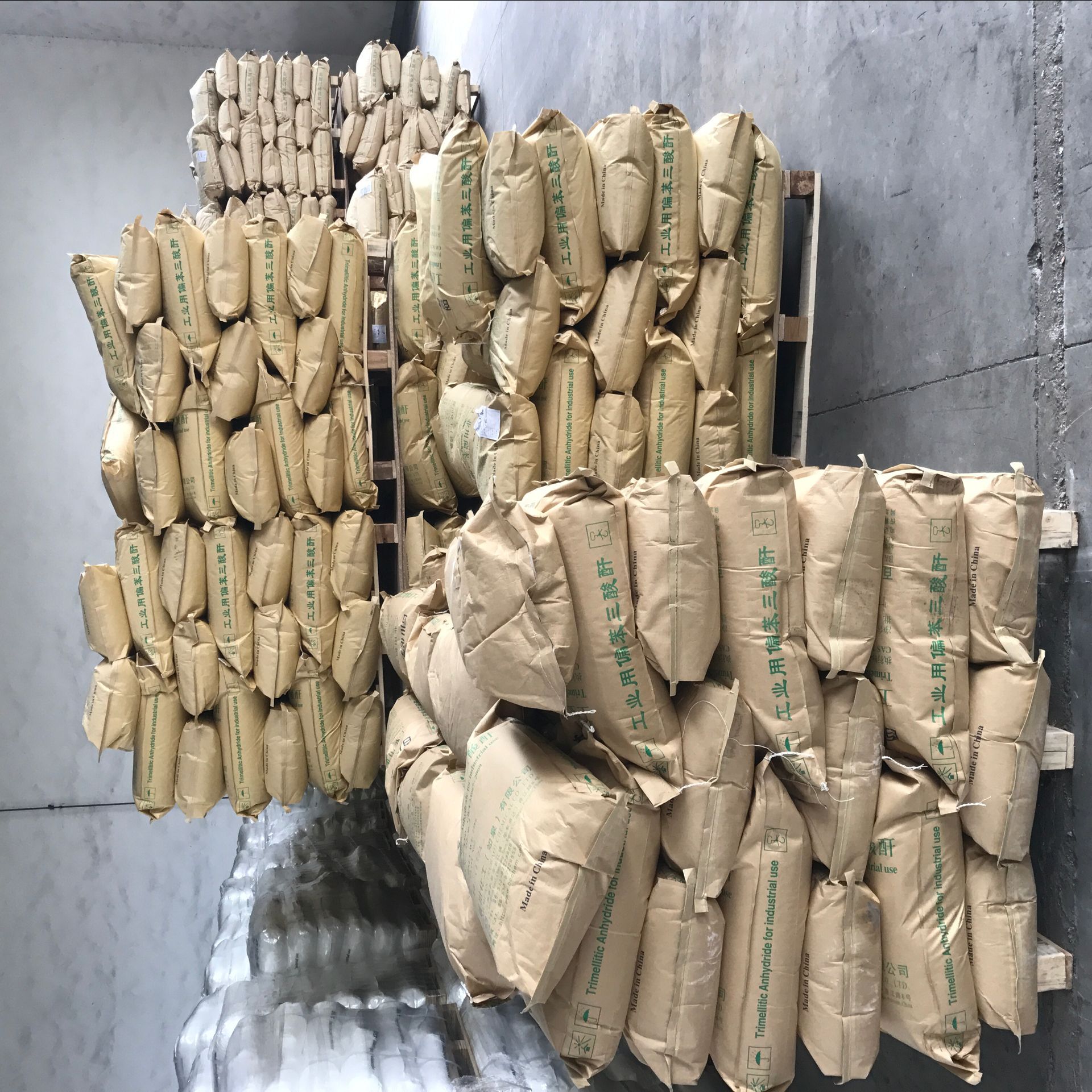 Trimellitic Anhydride TMA 1,2,4-Benzenetricarboxylic anhydride CAS 552-30-7